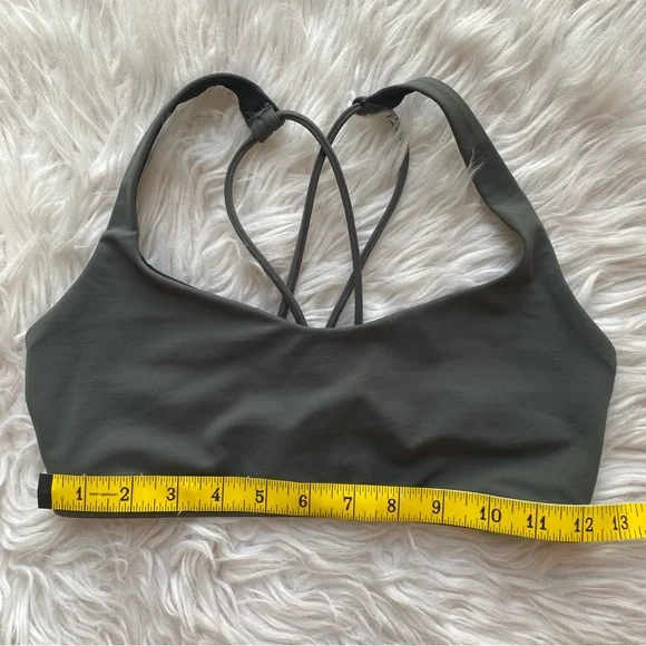 Lululemon Free to Be Bra Women’s Size 6 Camo Olive Forest Green - Picture 4 of 9